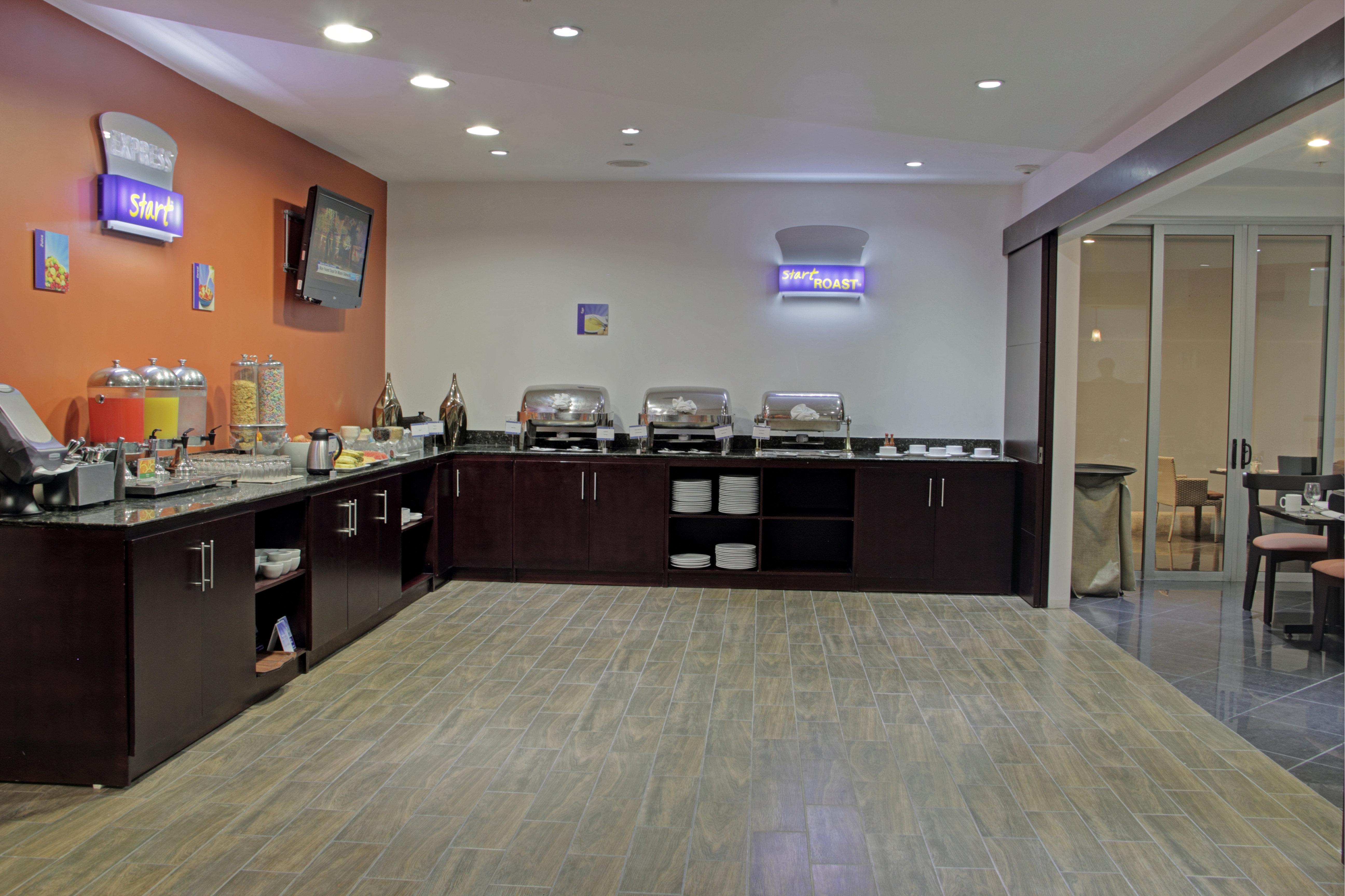 Holiday Inn Express San Jose Forum Costa Rica By Ihg Zewnętrze zdjęcie